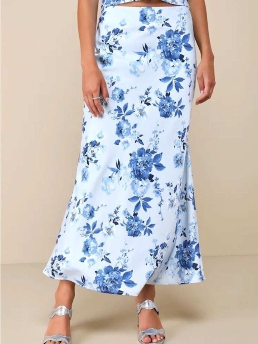 NWT Lulus Charming Excellence Light Blue Floral Satin Midi Skirt